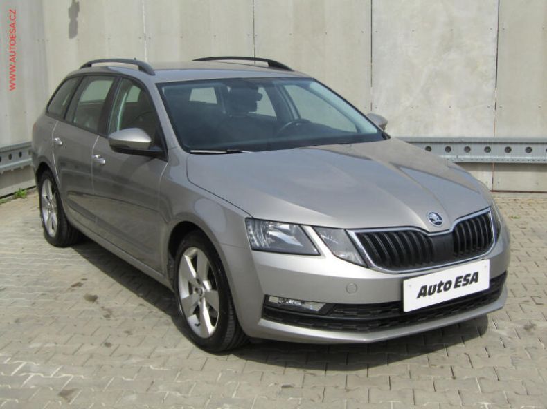 Škoda Octavia - hlavní foto