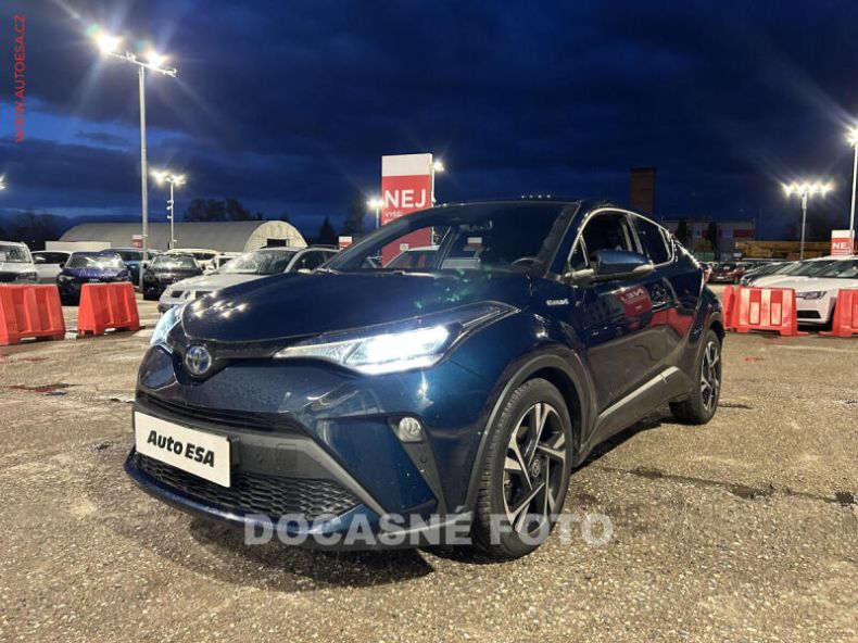 Toyota C-HR - hlavní fotka