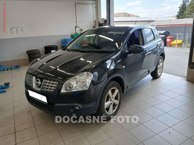 Nissan Qashqai - hlavní fotka inzerátu