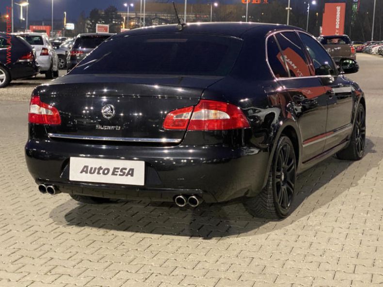 Škoda Superb - hlavní fotka