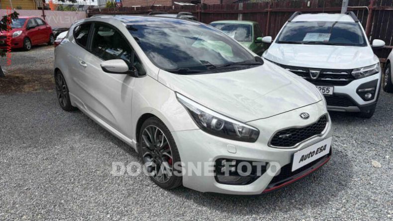 Kia Cee'd - hlavní foto