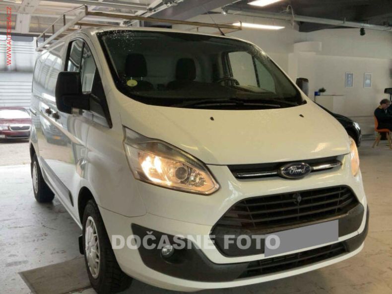 Ford Transit - hlavní foto