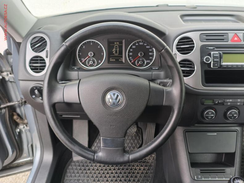 Volkswagen Tiguan - hlavní fotka