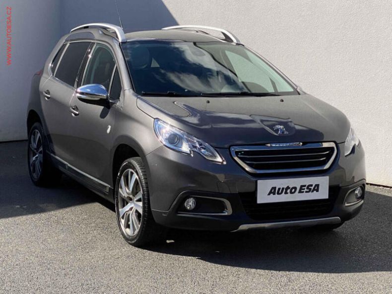 Peugeot 2008 - hlavní foto