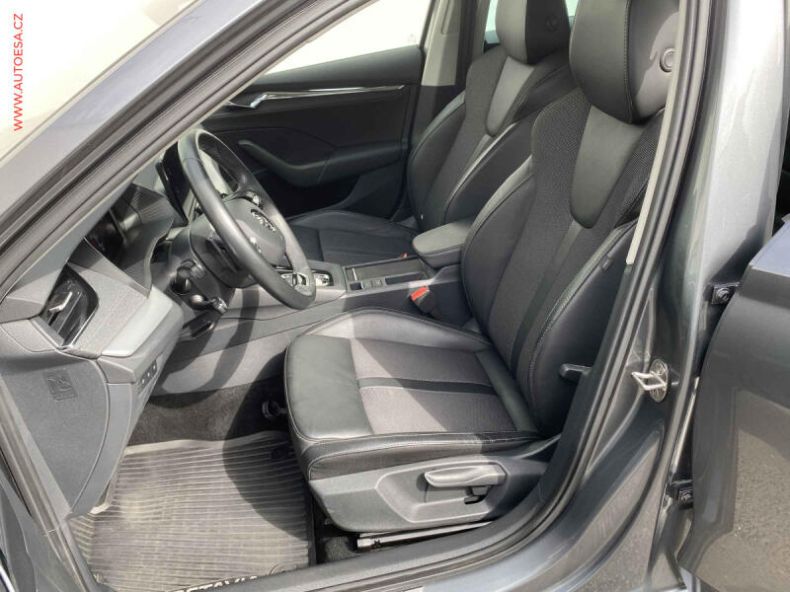 Škoda Octavia - hlavní fotka