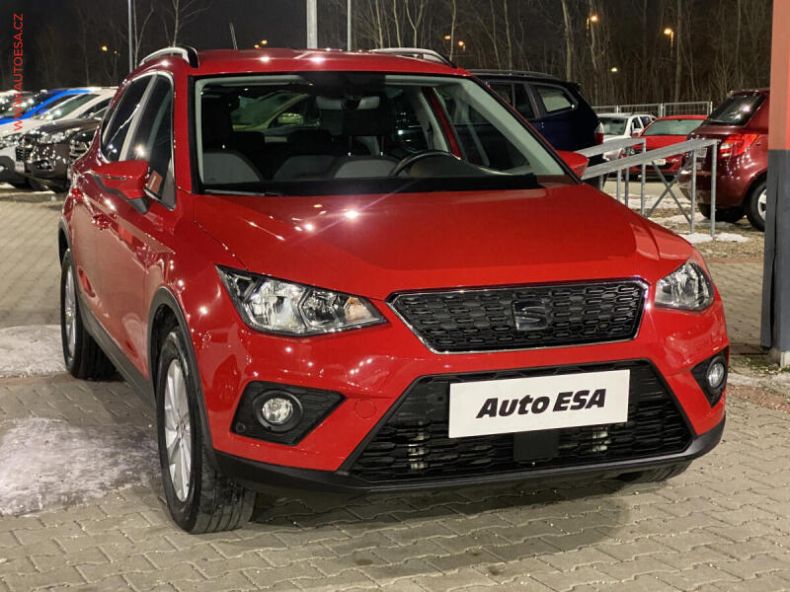 Seat Arona - hlavní fotka inzerátu