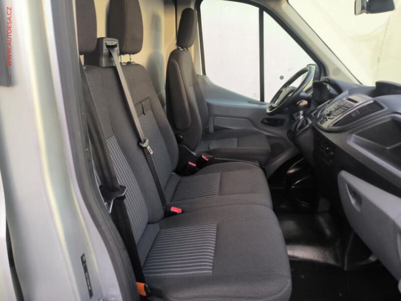 Ford Transit - hlavní fotka