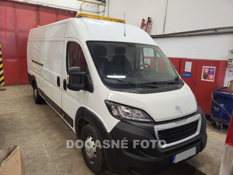 Peugeot Boxer - hlavní foto