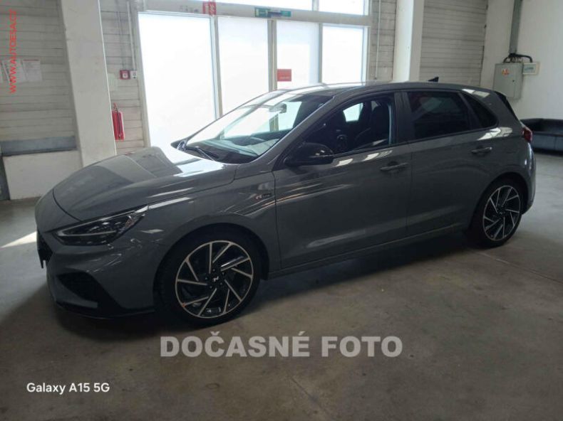 Hyundai i30 - hlavní foto