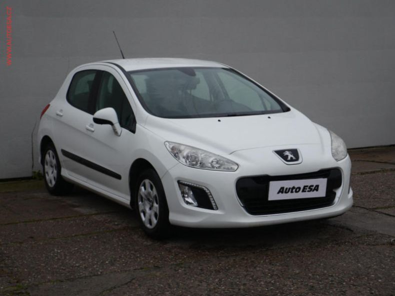 Peugeot 308 - hlavní foto