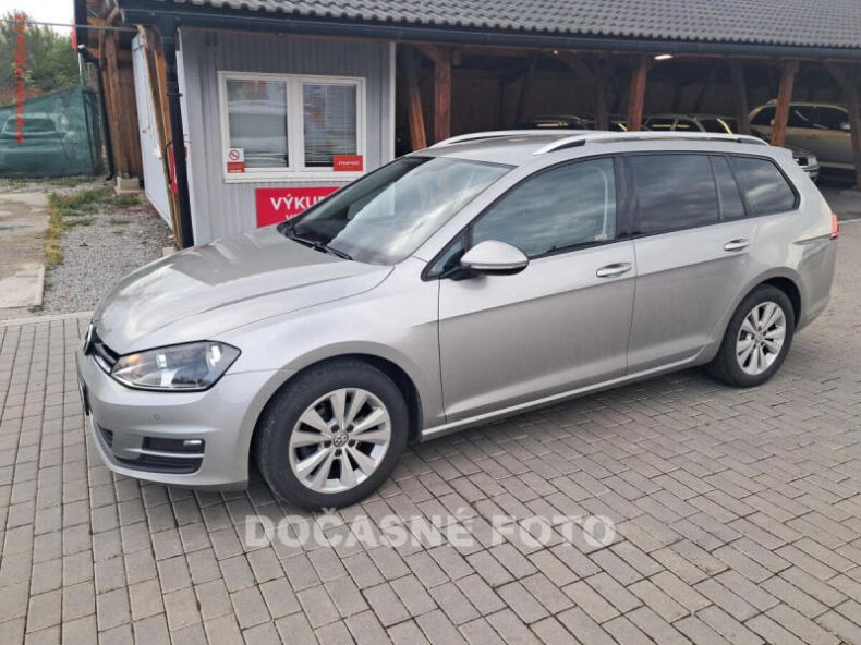 Volkswagen Golf - hlavní fotka inzerátu