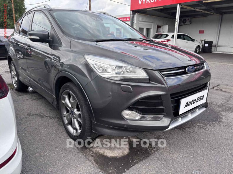 Ford Kuga - hlavní fotka