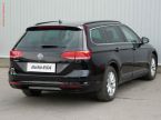 Volkswagen Passat - fotka číslo 3