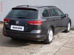 Volkswagen Passat - fotka číslo 5