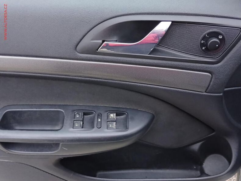 Škoda Octavia - hlavní fotka