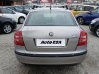 Škoda Octavia - fotka číslo 4