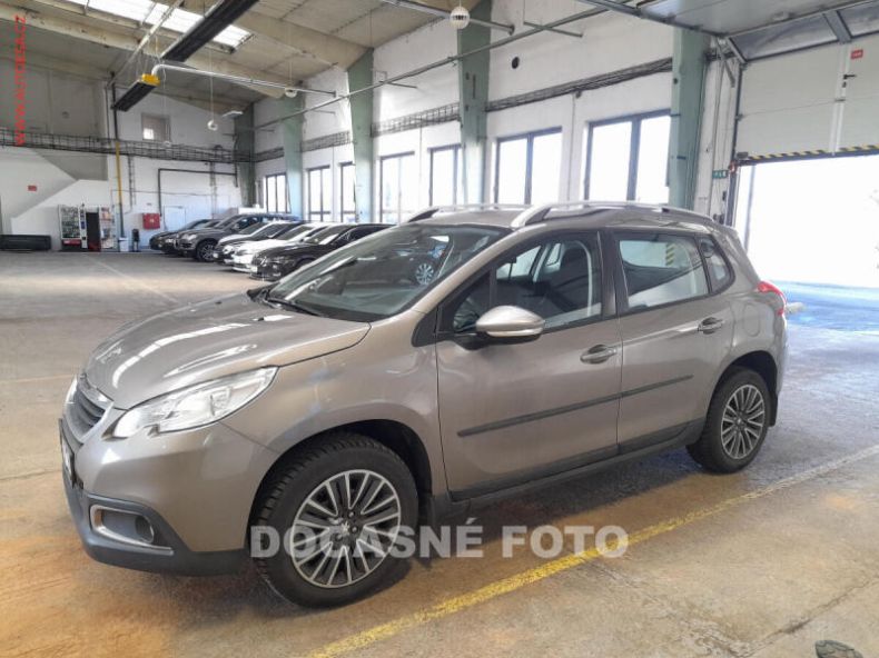 Peugeot 2008 - hlavní foto