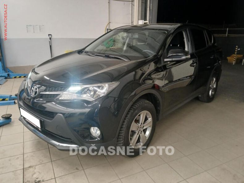 Toyota RAV 4 - hlavní foto