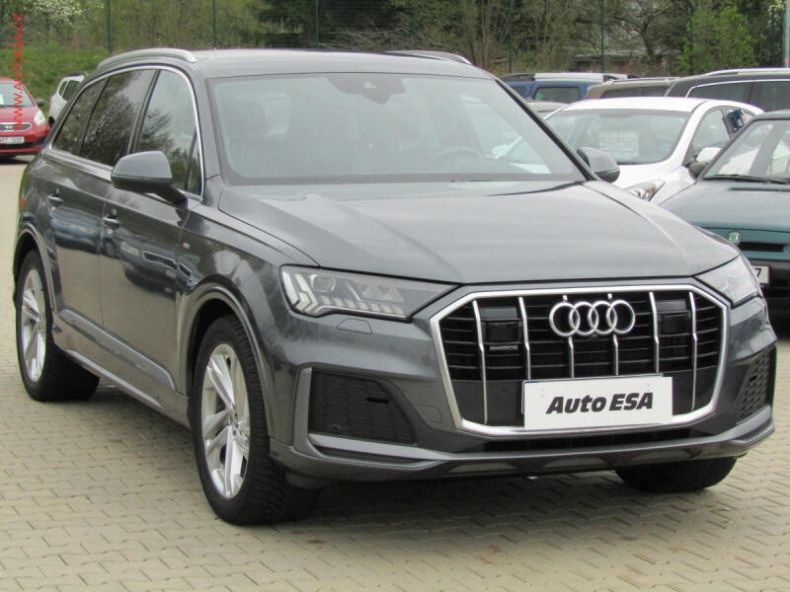 Audi Q7 - hlavní fotka