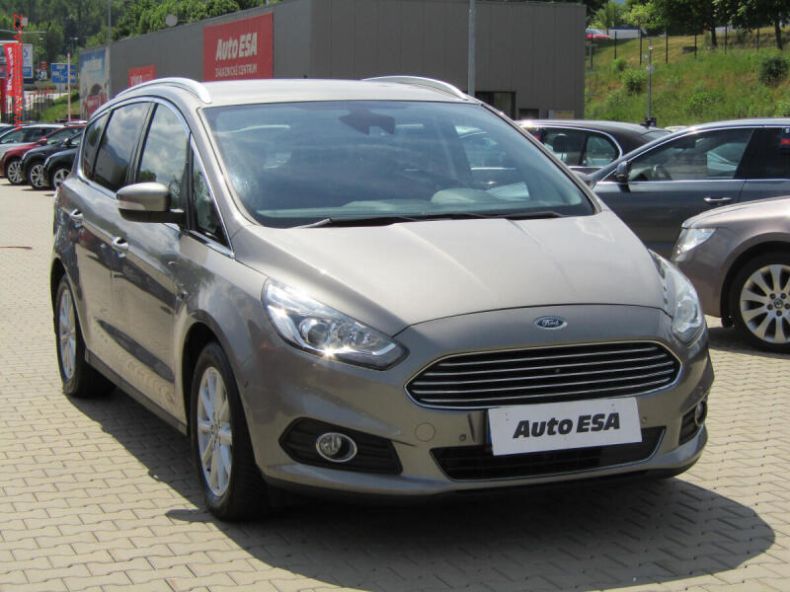Ford S-MAX - hlavní foto