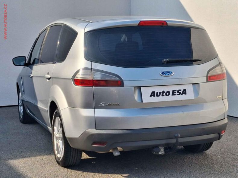 Ford S-MAX - hlavní fotka