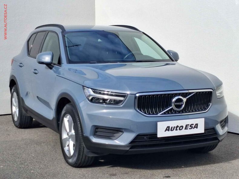 Volvo XC40 - hlavní foto