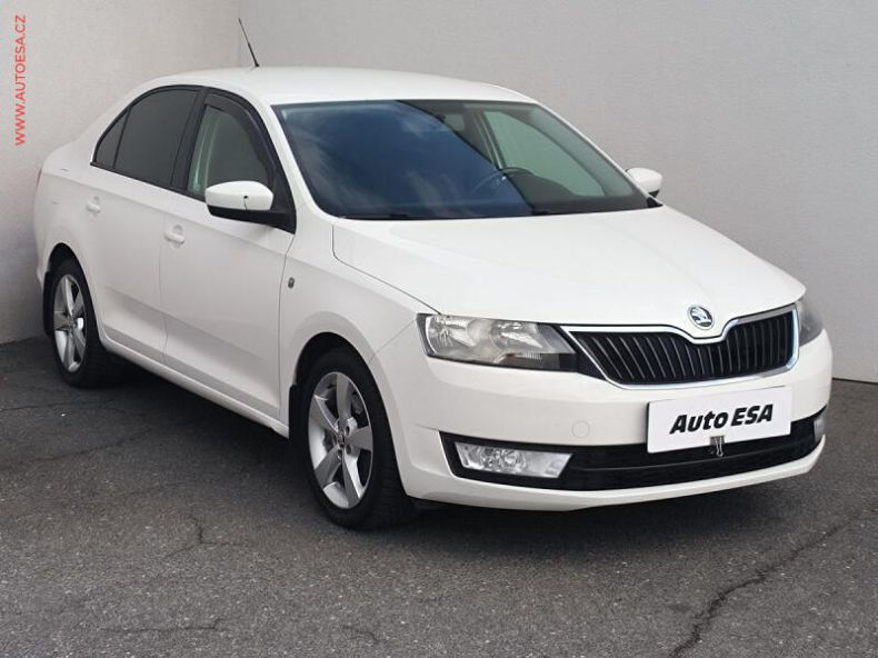 Škoda Rapid - hlavní foto