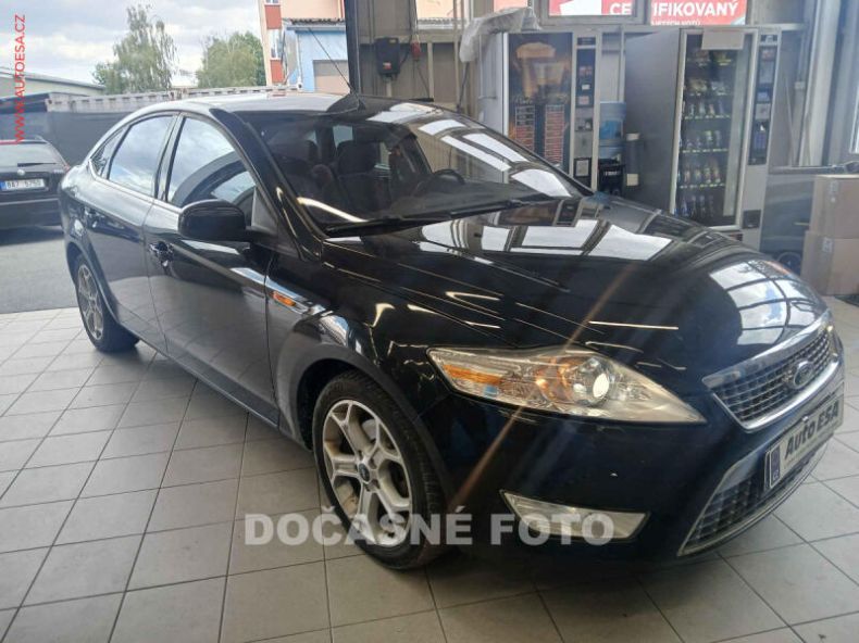 Ford Mondeo - hlavní foto