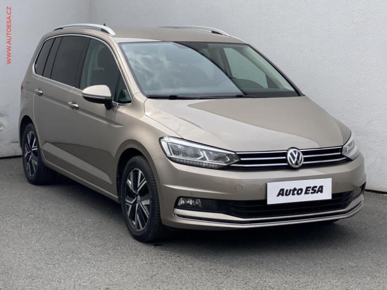 Volkswagen Touran - hlavní foto
