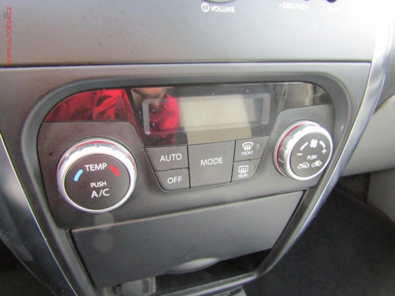 Suzuki SX4 - hlavní fotka