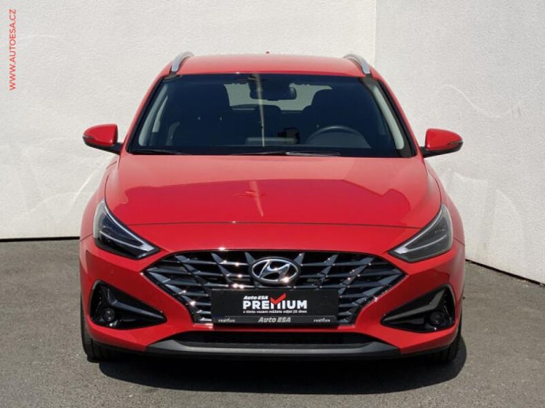 Hyundai i30 - hlavní fotka