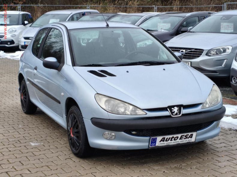 Peugeot 206 - hlavní foto