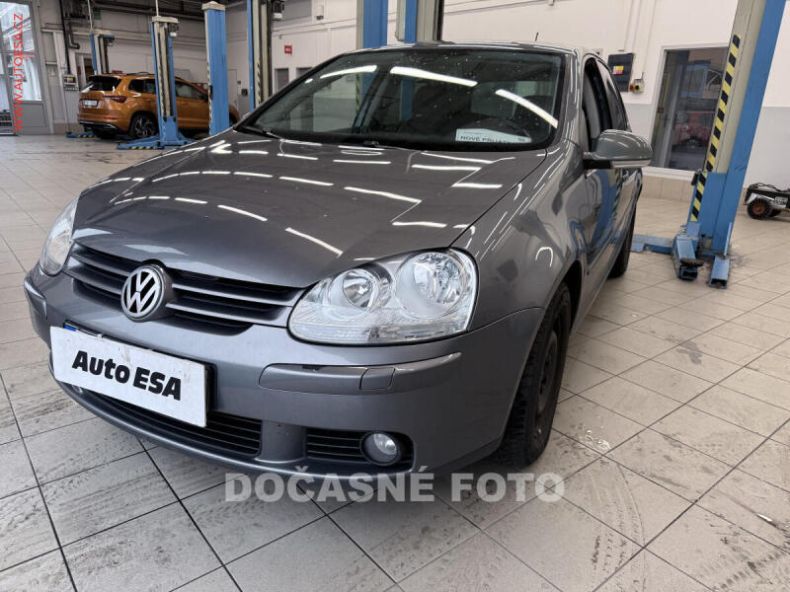 Volkswagen Golf - hlavní fotka inzerátu