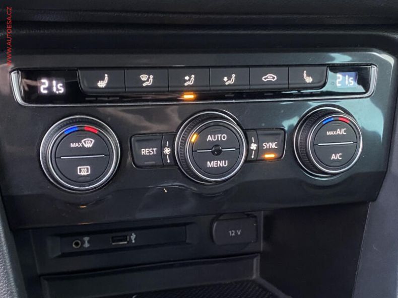 Volkswagen Tiguan - hlavní fotka