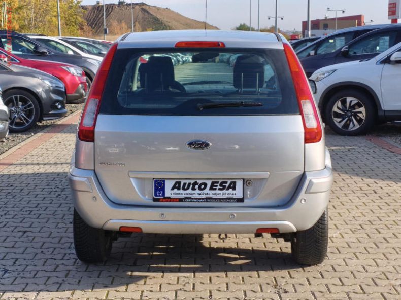 Ford Fusion - hlavní fotka