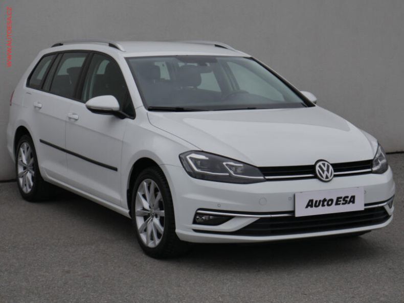 Volkswagen Golf - hlavní foto