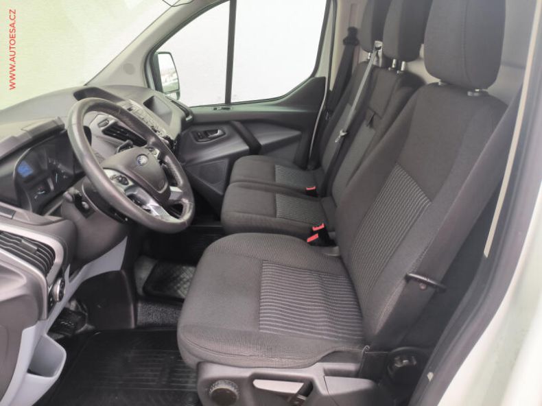 Ford Transit - hlavní fotka