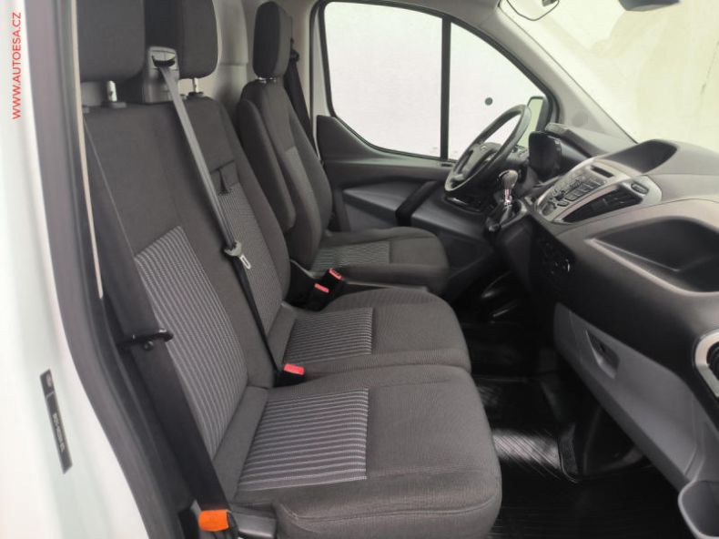 Ford Transit - hlavní fotka