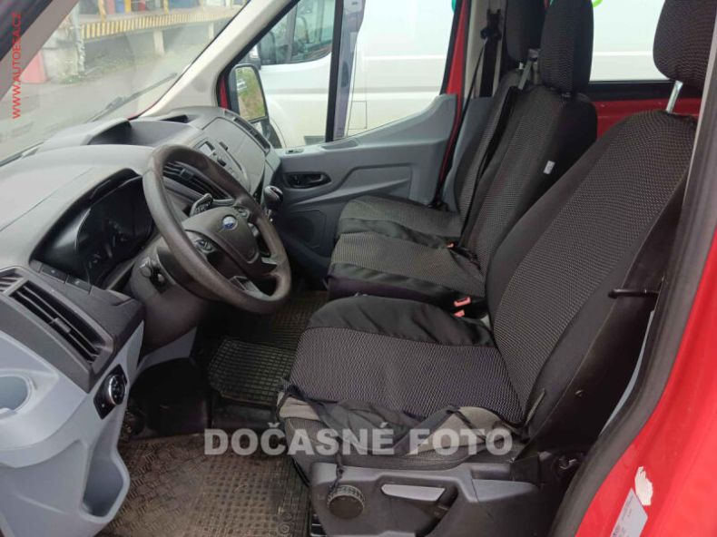 Ford Transit - hlavní fotka
