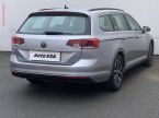 Volkswagen Passat - fotka číslo 3