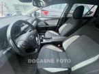Toyota Avensis - fotka číslo 2