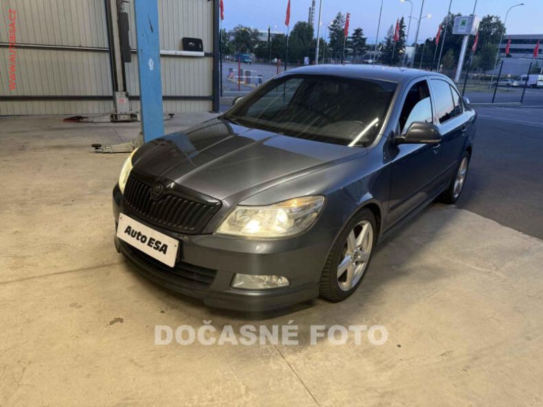 Škoda Octavia - hlavní fotka
