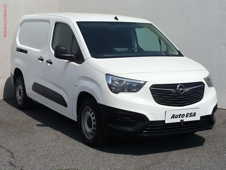 Opel Combo - hlavní foto