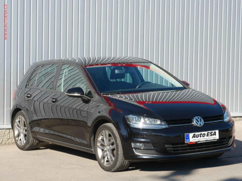 Volkswagen Golf - hlavní foto