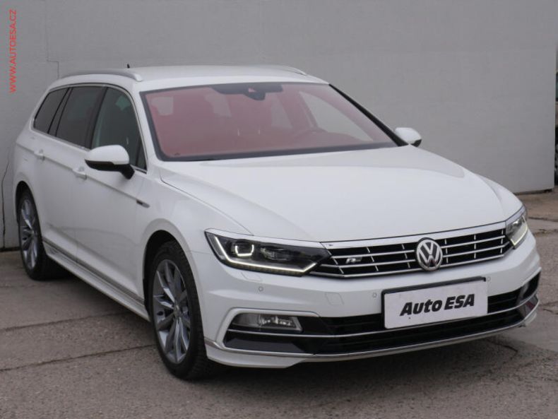Volkswagen Passat - hlavní fotka inzerátu