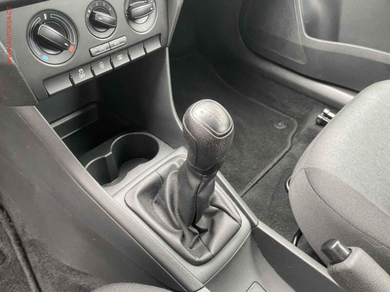 Škoda Rapid - hlavní fotka
