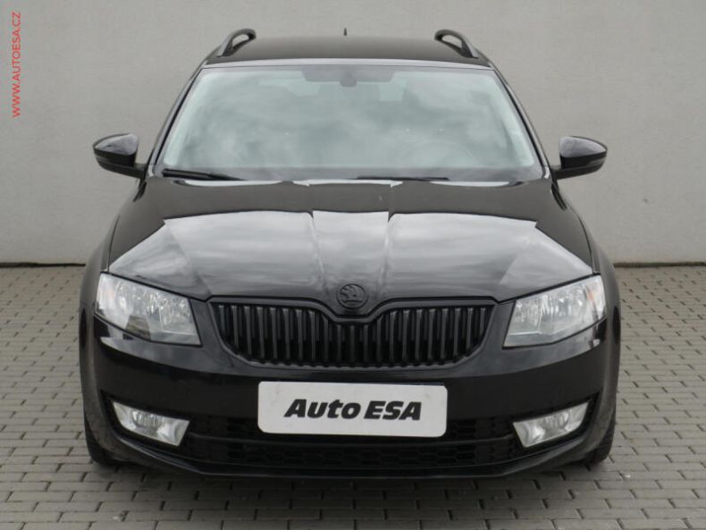 Škoda Octavia - hlavní fotka