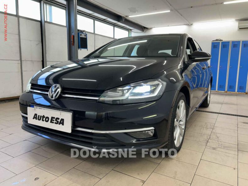 Volkswagen Golf - hlavní foto