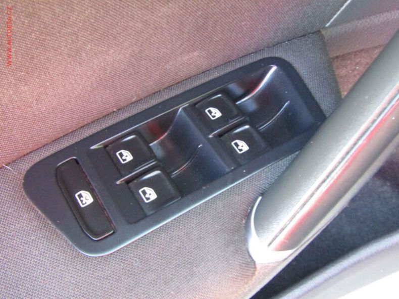 Volkswagen Golf - hlavní fotka