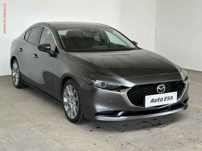 Mazda 3 - hlavní fotka inzerátu